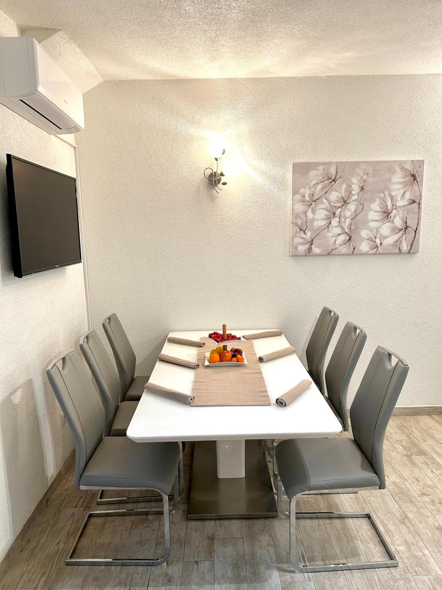 Apartman Zorka Povlja  Buitenkant foto