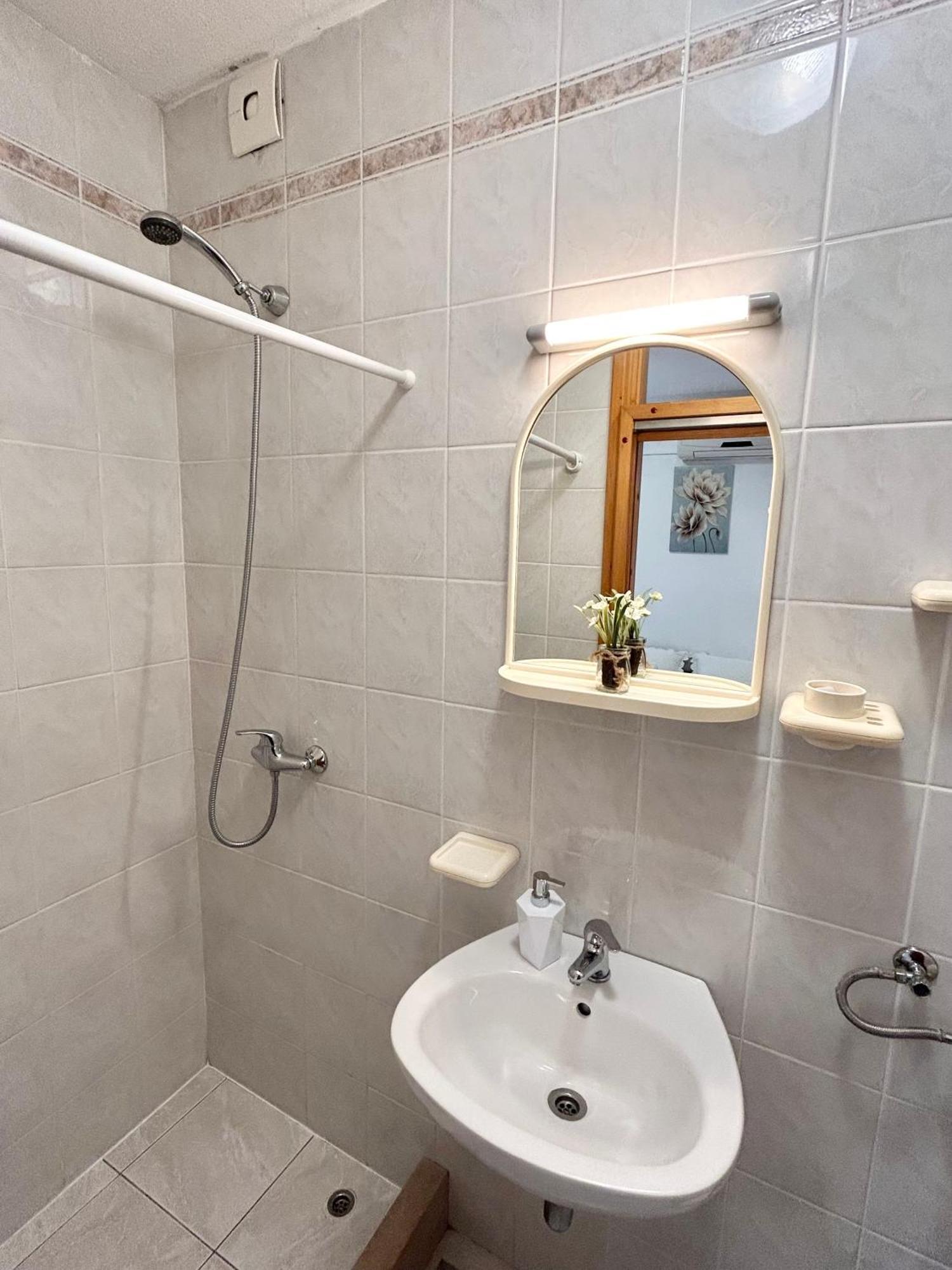 Apartman Zorka Povlja  Buitenkant foto